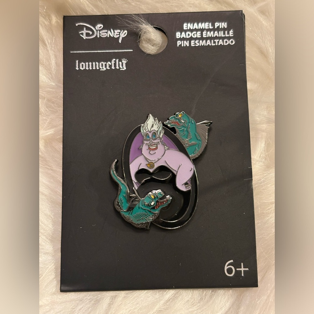Disney Loungefly Villain Ursula Trading Pin 2023